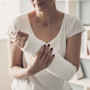Fractures Treatment in Bakersfield, CA